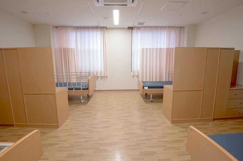中央病棟　病室4人部屋